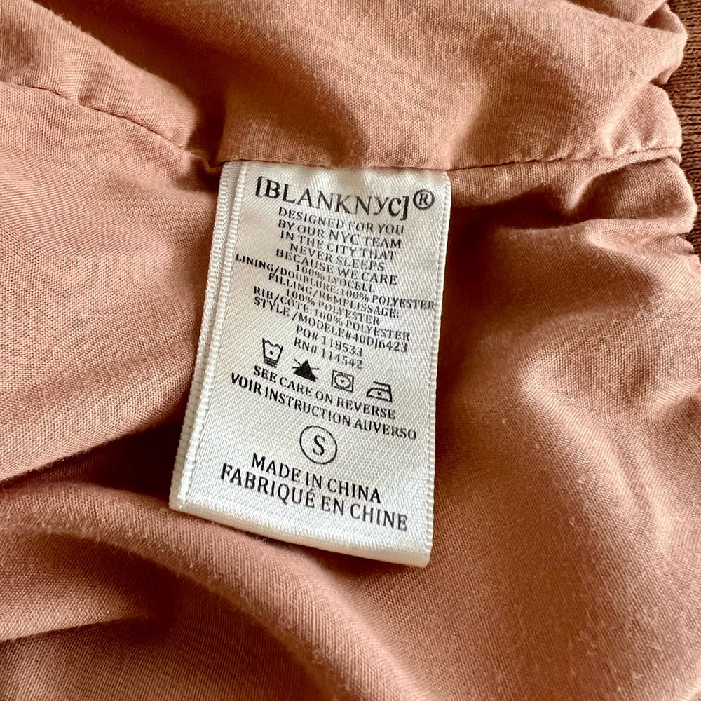 BlankNYC Cropped Quilted Jacket - Picture 10 of 11